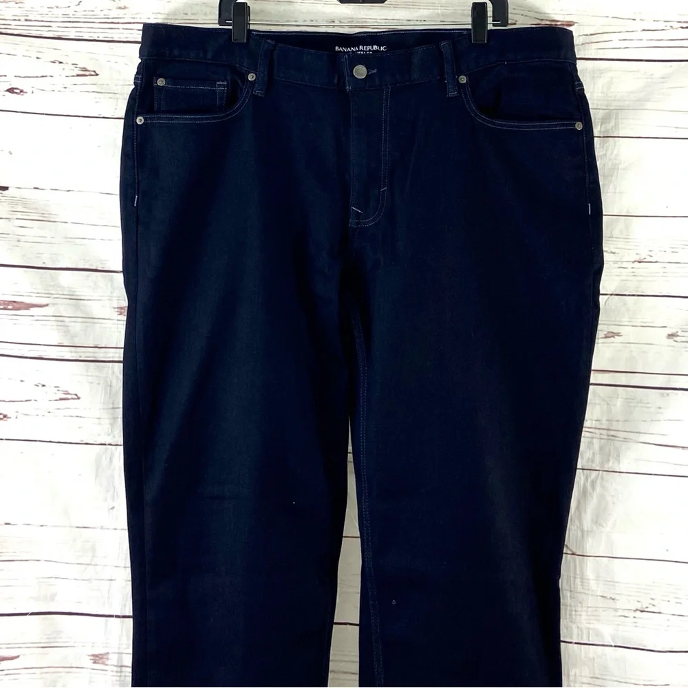 Banana Republic The Traveler Jeans Men‎ 42x32 Slim Fit Stretch Blue Denim.
